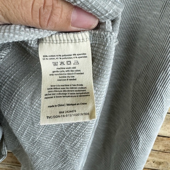 NWT Anthropologie Donni Ribbed Open Draped
Cardigan Pockets One Size Fits All - Picture 4 of 5